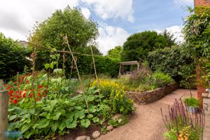 Photo 40- click for photo gallery